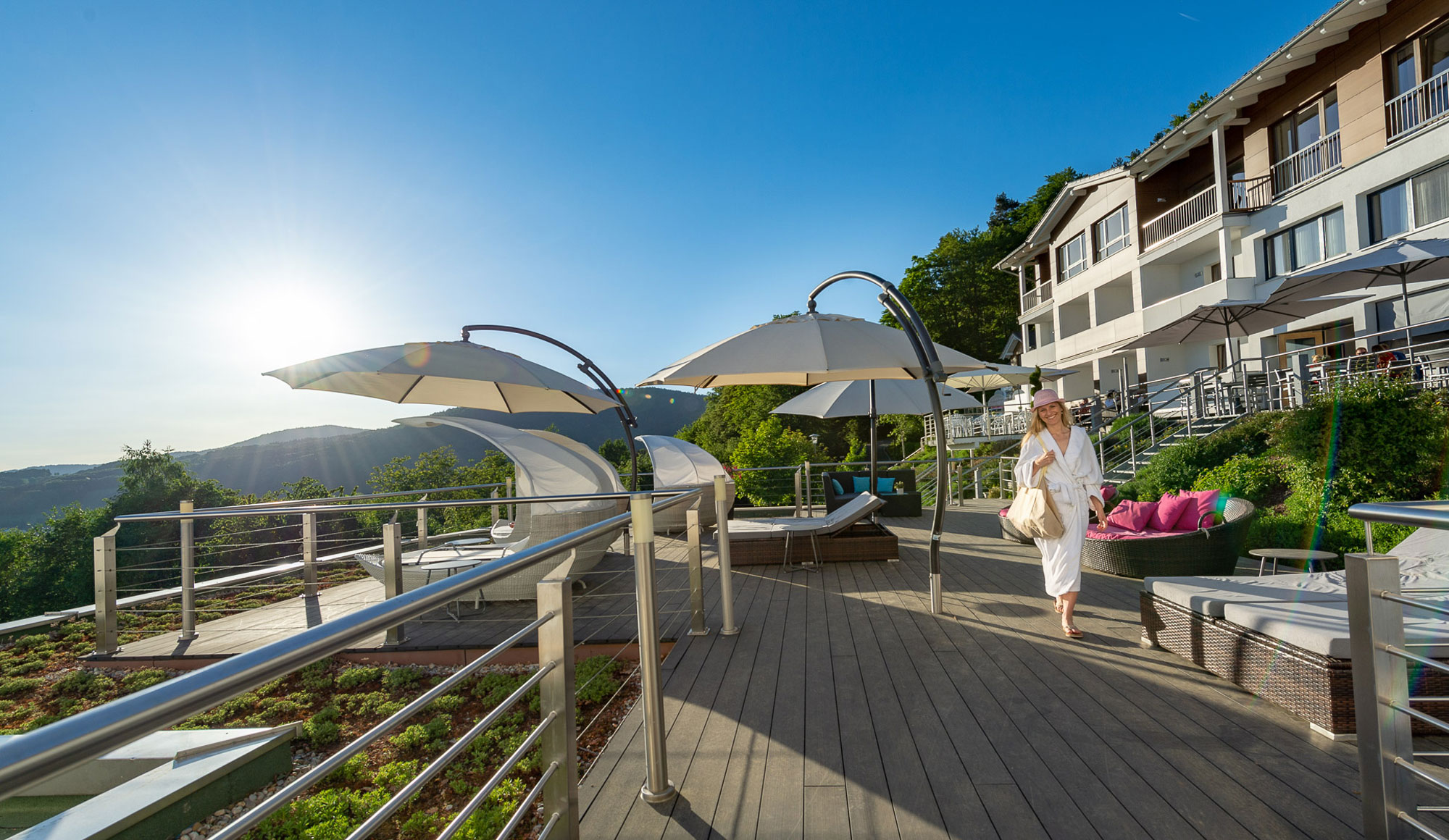 Terrasse mit Ausblick Wellnesshotel in Bayern